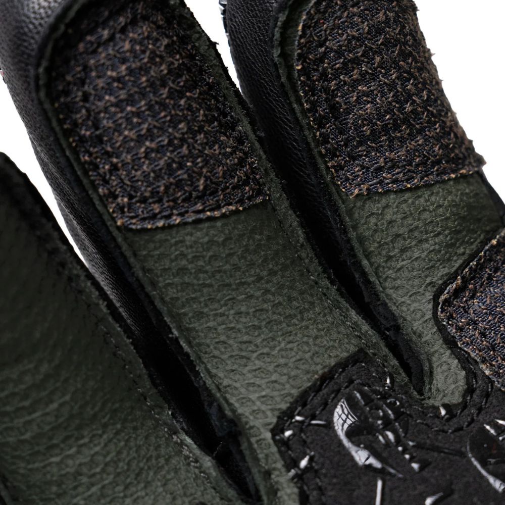 REUSCH WC WARRIOR GS GLOVE
